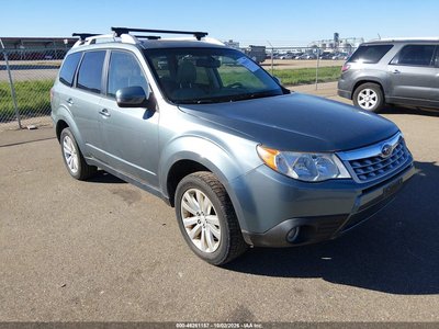 JF2SHBGC7BH****** 2011 Subaru Forester