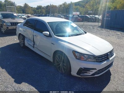 1VWDT7A38HC****** 2017 Volkswagen Passat