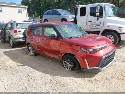 KNDJ23AU3P7****** 2023 Kia Soul