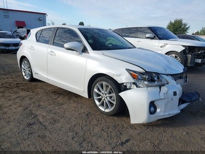 JTHKD5BH2D2****** 2013 Lexus CT