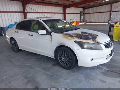1HGCP36828A****** 2008 Honda Accord