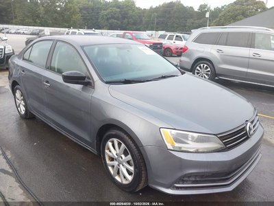 3VWD17AJXFM****** 2015 Volkswagen Jetta