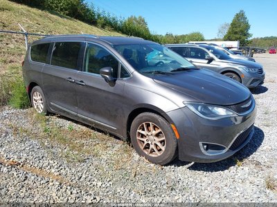 2C4RC1BG0LR****** 2020 Chrysler Pacifica