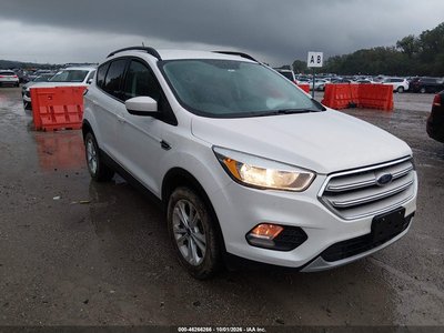 1FMCU9GD5JU****** 2018 Ford Escape