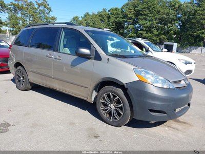 5TDJK4CC8AS****** 2010 Toyota Sienna