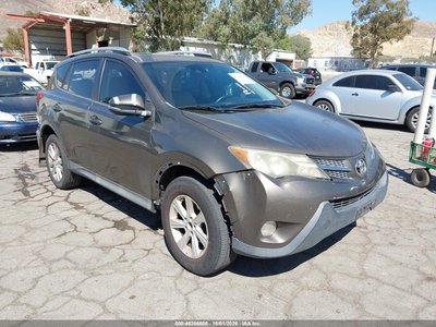 2T3YFREV5EW****** 2014 Toyota RAV4