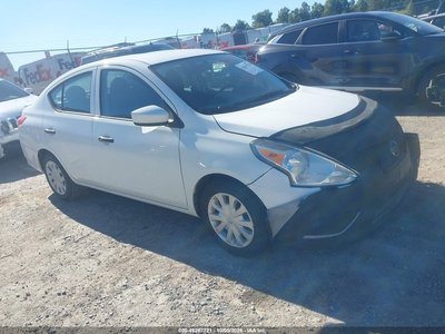 3N1CN7AP6HL****** 2017 Nissan Versa