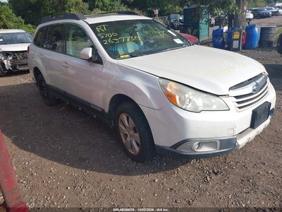 4S4BRBKC2B3****** 2011 Subaru Outback