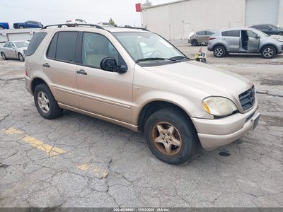 4JGAB54E51A****** 2001 Mercedes-Benz M-Class
