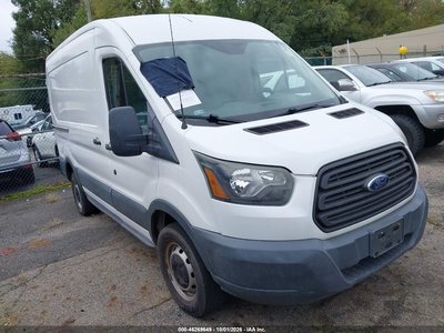 1FTNR1CM2FK****** 2015 Ford Transit-250