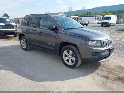 1C4NJDBB4GD****** 2016 Jeep Compass