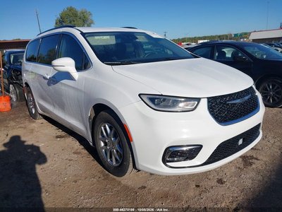 2C4RC1FG8MR****** 2021 Chrysler Pacifica