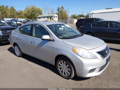 3N1CN7AP7EL****** 2014 Nissan Versa