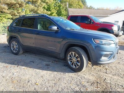 1C4PJMLB2KD****** 2019 Jeep Cherokee