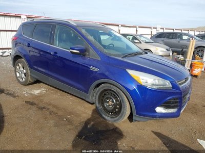 1FMCU9J9XFU****** 2015 Ford Escape