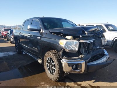 5TFHW5F15GX****** 2016 Toyota Tundra