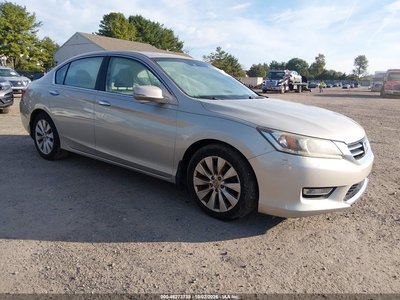 1HGCR2F88DA****** 2013 Honda Accord