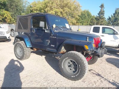 1J4FA49S32P****** 2002 Jeep Wrangler