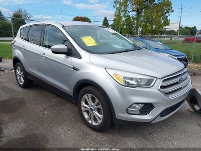 1FMCU0GD5HU****** 2017 Ford Escape