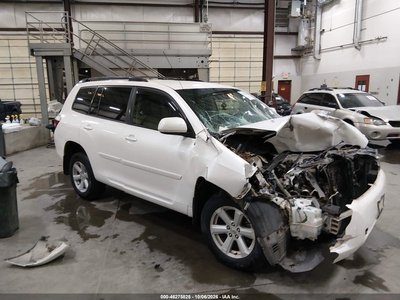5TDBK3EH7AS****** 2010 Toyota Highlander