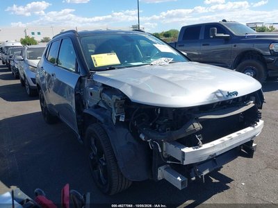 3C4NJCBB3JT****** 2018 Jeep Compass