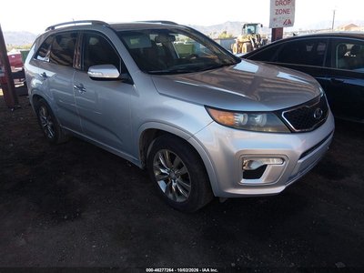 5XYKW4A28BG****** 2011 Kia Sorento