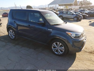 KNDJP3A51G7****** 2016 Kia Soul
