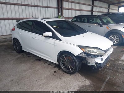 1FADP3L93EL****** 2014 Ford Focus St