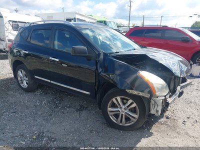 JN8AS5MV0FW****** 2015 Nissan Rogue