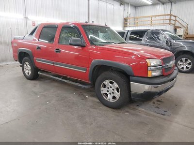 3GNEK12Z65G****** 2005 Chevrolet Avalanche
