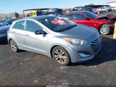 KMHD35LH5FU****** 2015 Hyundai Elantra