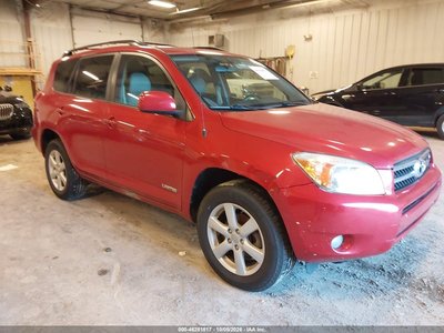 JTMBK31V686****** 2008 Toyota RAV4