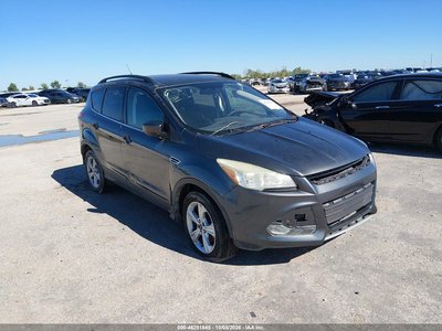 1FMCU9G94GU****** 2016 Ford Escape