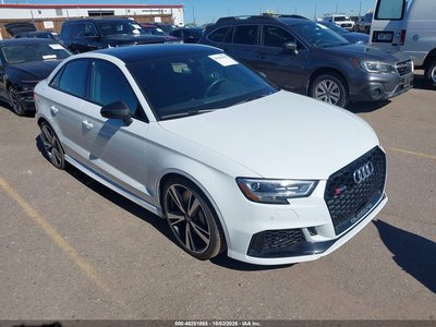 WUABWGFF3J1****** 2018 Audi RS 3