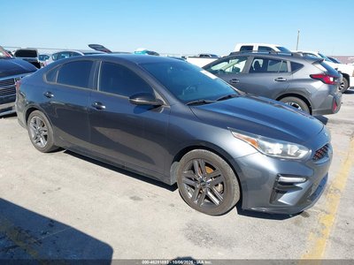 3KPF34AD4ME****** 2021 Kia Forte