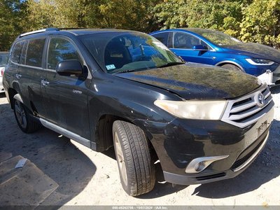 5TDDK3EH6CS****** 2012 Toyota Highlander