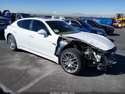 WP0AA2A72EL****** 2014 Porsche Panamera