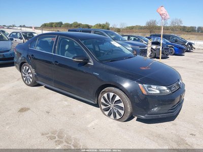 3VW637AJ9GM****** 2016 Volkswagen Jetta Hybrid