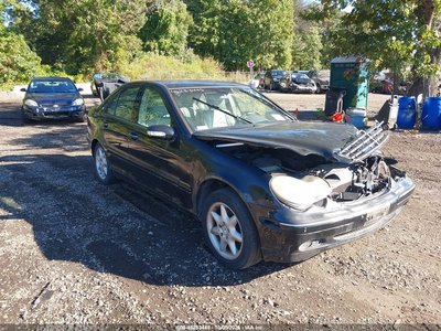 WDBRF61J92F****** 2002 Mercedes-Benz C 240
