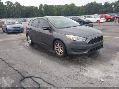 1FADP3K25GL****** 2016 Ford Focus
