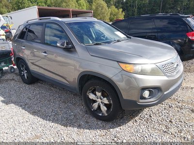 5XYKU4A24CG****** 2012 Kia Sorento