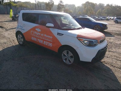 KNDJN2A24G7****** 2016 Kia Soul