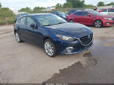 JM1BM1M30F1****** 2015 Mazda 3