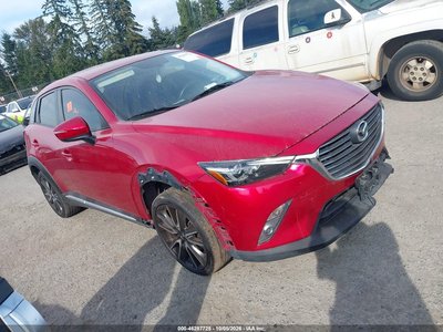 JM1DKFD75H0****** 2017 Mazda CX-3