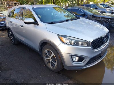 5XYPH4A18GG****** 2016 Kia Sorento