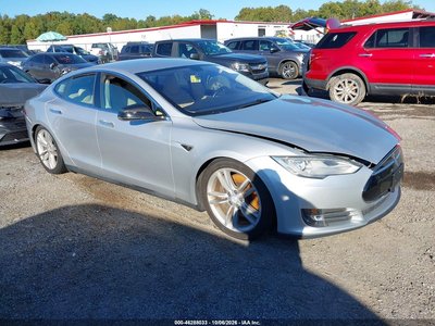 5YJSA1DG4DF****** 2013 Tesla Model S