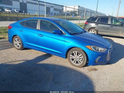 KMHD84LF1HU****** 2017 Hyundai Elantra