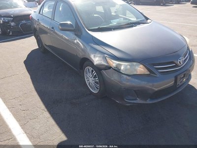 5YFBU4EE8DP****** 2013 Toyota Corolla
