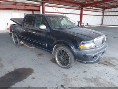 5LTEW05A32K****** 2002 Lincoln Blackwood