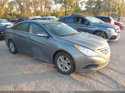 5NPEB4AC6EH****** 2014 Hyundai Sonata